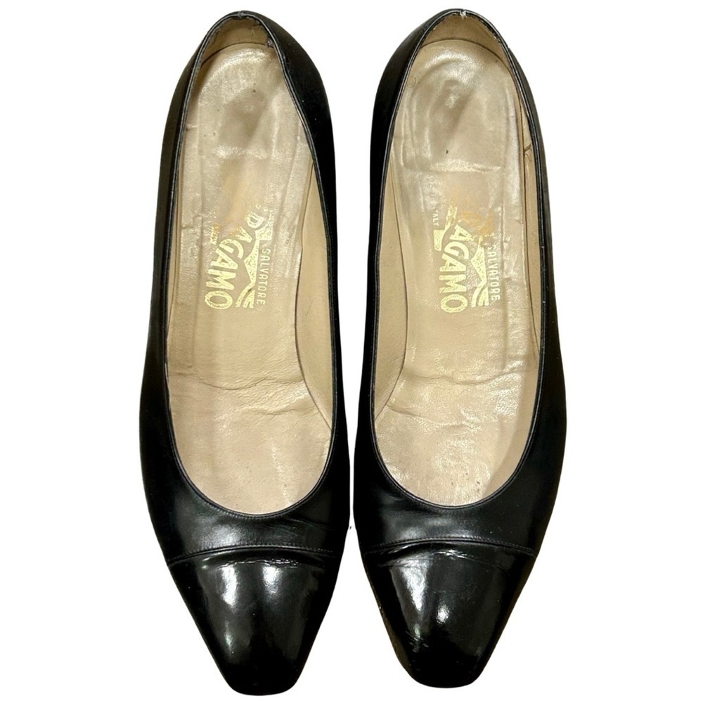 Salvatore Ferragamo Black Leather Low Heel Pumps – Size 8C - Picture 1 of 10